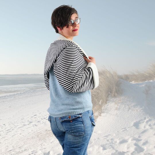 Kapuzenschal Winja - Stola - Bolero Einheitsgröße von Gr. 34-46