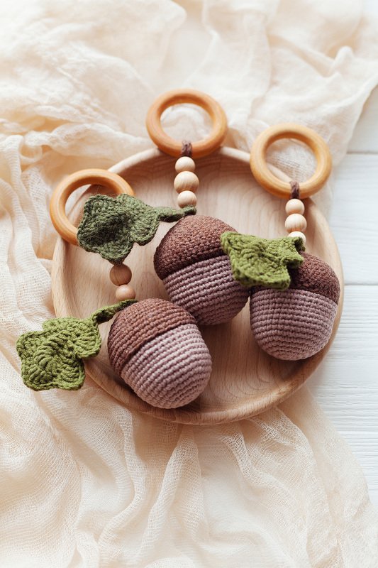 Acorn Baby Rattle - English and Spanish - Crochet Pattern - Image 2