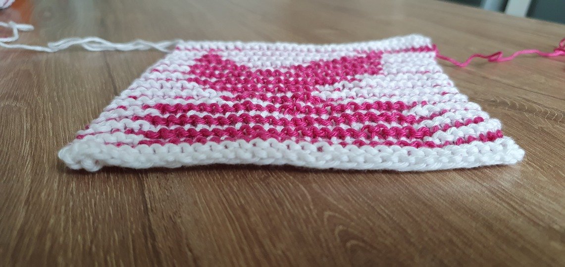 Schattenstricken, Illusionsstricken, Buchstabe "K"