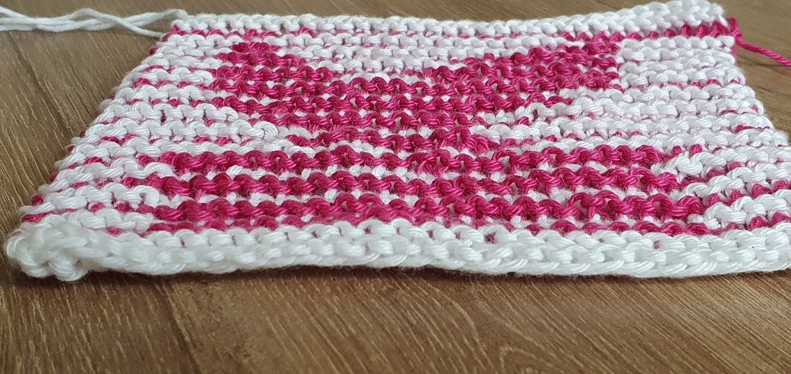 Schattenstricken, Illusionsstricken, Buchstabe "K"