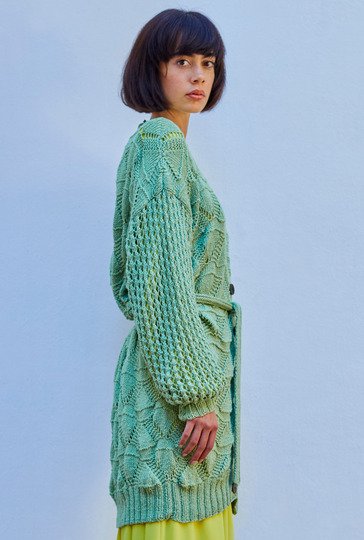 Strickanleitung: Jacke im Mustermix zum Wohlfühlen