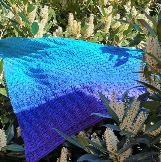 Häkelanleitung "Moran" asymetrische Form Mustermix