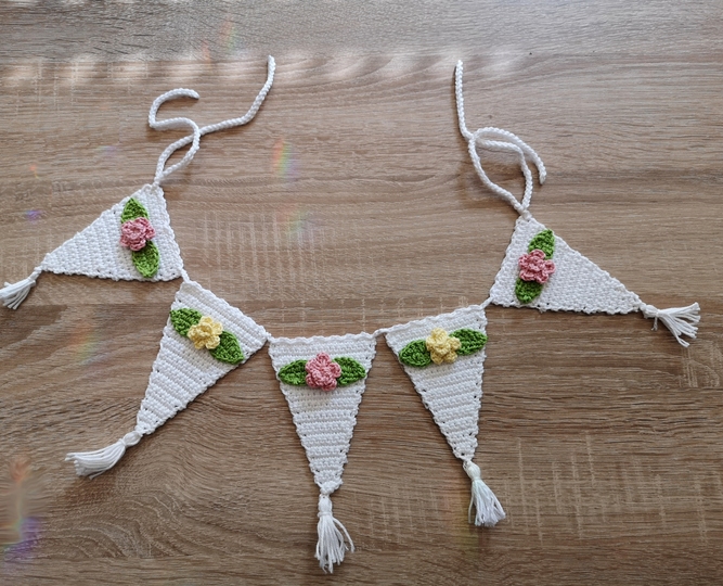 Häkelanleitung Wimpelgirlande