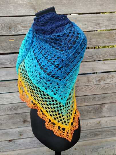 Häkelanleitung - Tuch "Blaire"