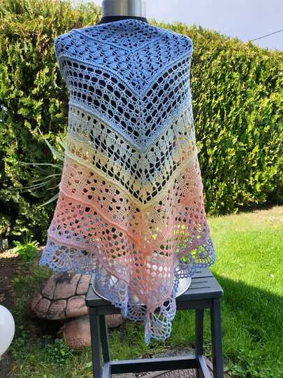 Häkelanleitung - Tuch "Blaire"