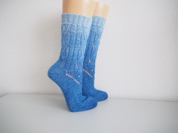 Wellenreiter - easy sock pattern