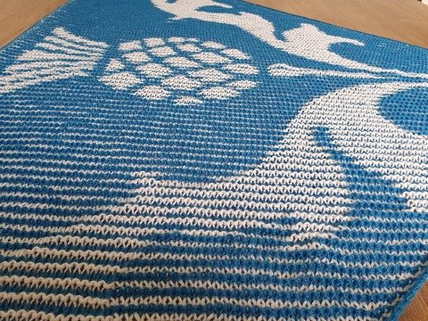 Scottish Thistle, Shadow Knitting, Illusion Knitting, Motif Shawl