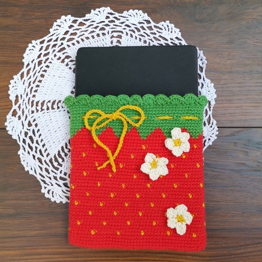 E-Book-Hülle "Erdbeere"