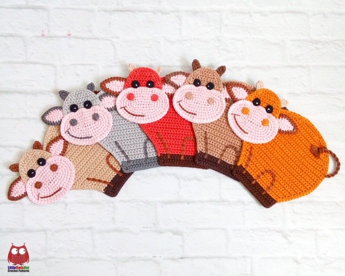 267 Crochet pattern - Cow or Bull Ox, decor, hotpad, coaster, placemat