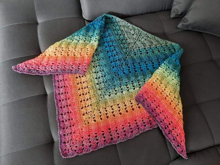 Tuch Tamina häkeln Dreieckstuch Häkeltuch