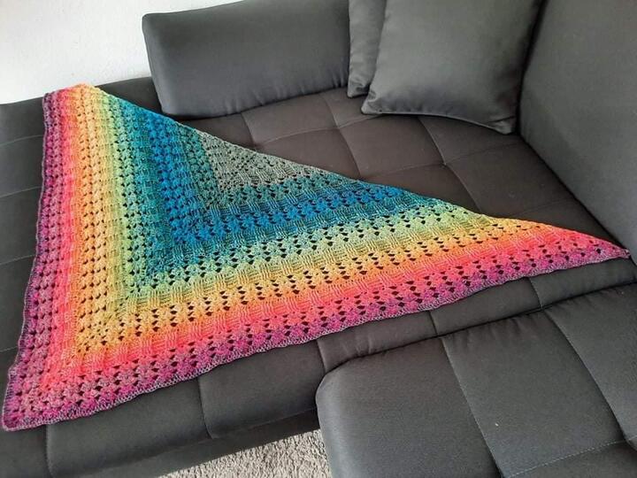 Tuch Tamina häkeln Dreieckstuch Häkeltuch