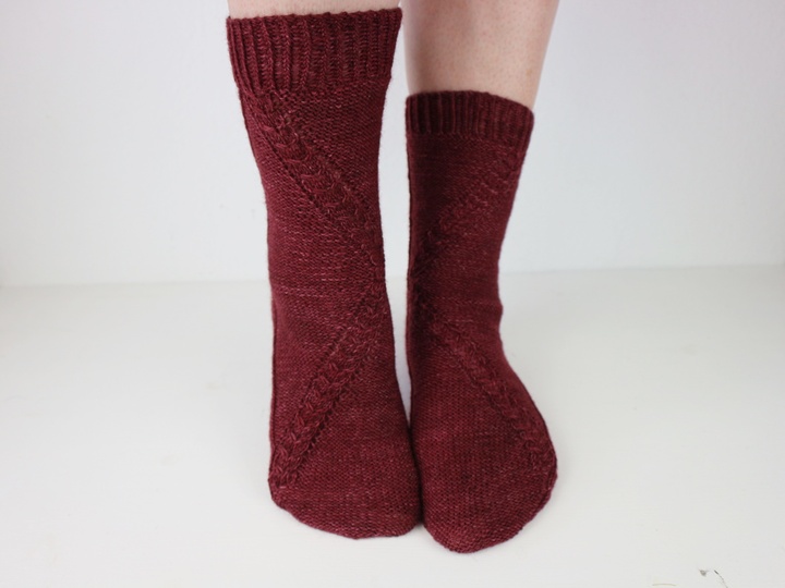 Strickanleitung Socken "Knight Socks"
