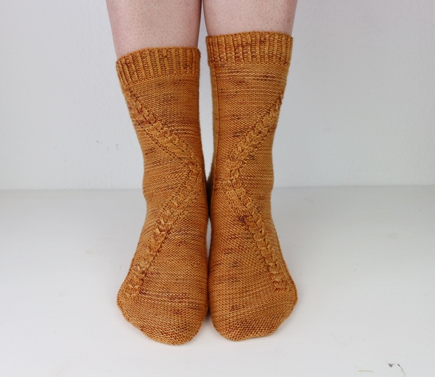 Strickanleitung Socken "Knight Socks"