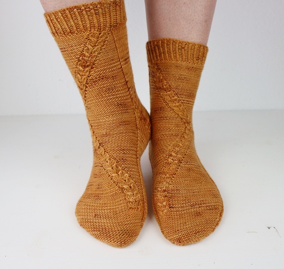 Strickanleitung Socken "Knight Socks"