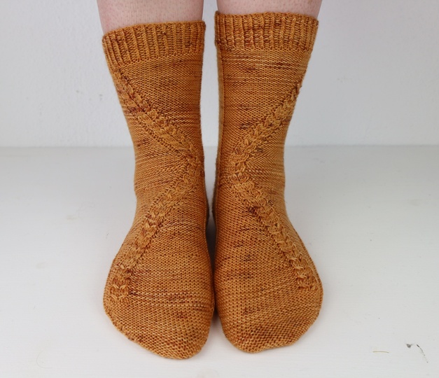 Strickanleitung Socken "Knight Socks"