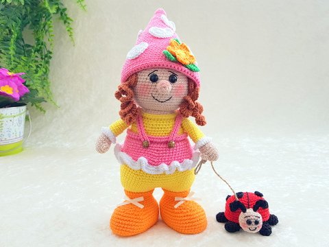 Häkelanleitung - Gartenzwerg Ida