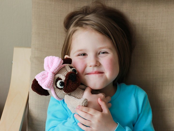 Mops Annabelle Häkelanleitung Amigurumi Spielzeug (Welpe der französischen)