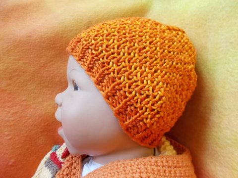 Mütze für Puppen und Neugeborene - Strickanleitung 2 Größen
