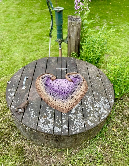 Kombihäkelanleitung "Irisa", Dreieckstuch/ Sichelmondtuch