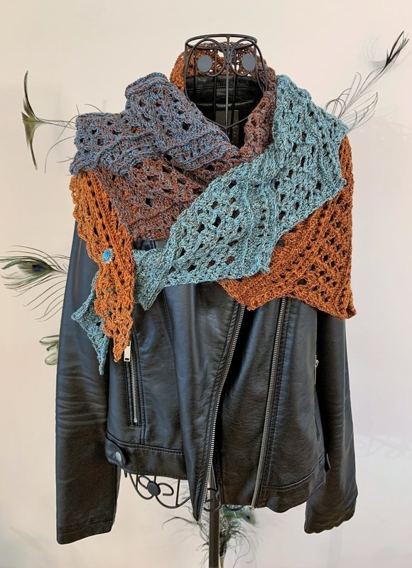 Crochet Pattern Triangular Scarf "Rhoxane" - Image 3