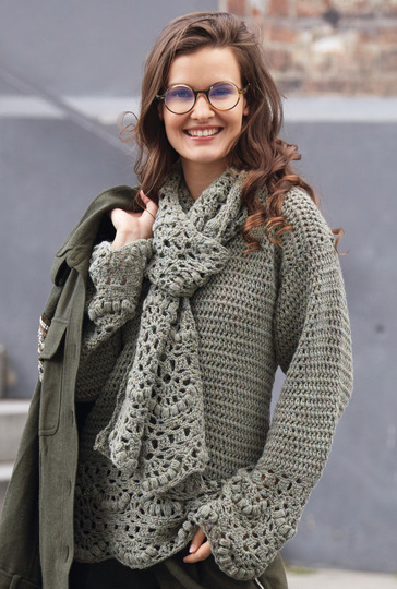 Häkelanleitung: Gehäkelter Pulli mit Bordürensaum und passendem Schal