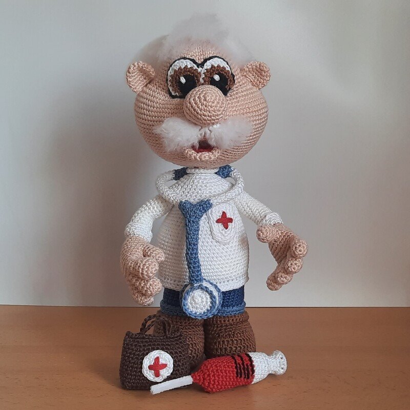 Doktor Norbert - Amigurumi Häkelanleitung - Bild 7