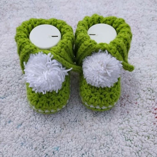 Crochet Cuff Baby Booties