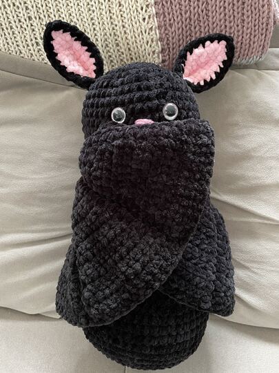 Häkelanleitung: Frieda Flattermors - Die süße Fledermaus zum Selbermachen