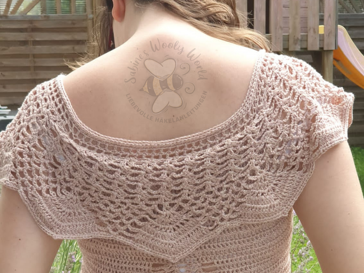 Häkelanleitung: romantische Carmenbluse: Perfekt für den Sommerlook!