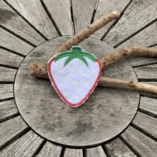 Abschminkpad Erdbeere Stickdatei ITH 10x10 cm Waschpad