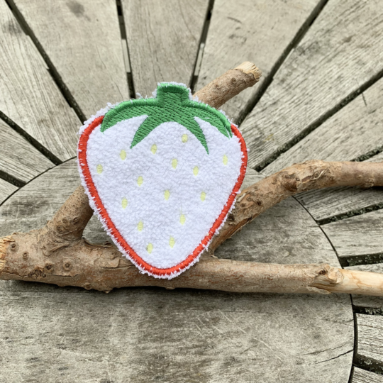 Abschminkpad Erdbeere Stickdatei ITH 10x10 cm Waschpad