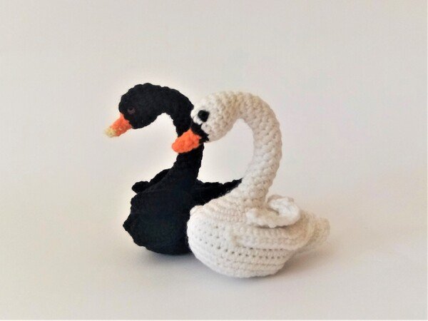 Swan. Crochet pattern