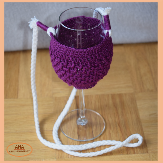 Wilma - gehäkelter Weinglashalter