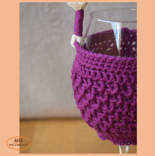 Wilma - gehäkelter Weinglashalter