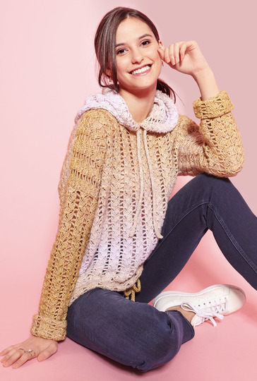 Häkelanleitung: Gehäkelter Hoodie mit langen Armen aus Farbverlaufsgarn