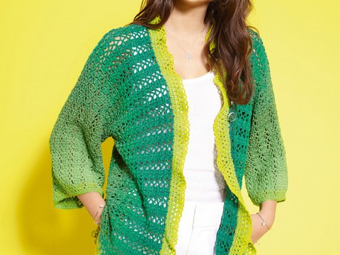 Häkelanleitung: Quer gehäkelte Jacke im Farbverlauf und mit Volantblende