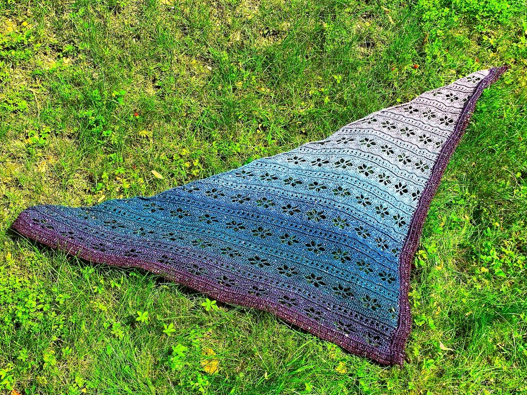 Crochet Pattern Triangular Scarf "Helike" - Image 3