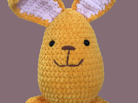 Häkelanleitung: Verzaubere dein Zuhause mit Norbert, dem OsterhasenEi