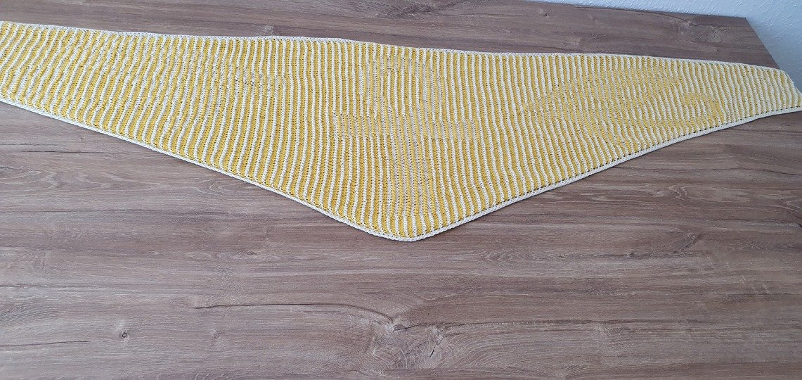 Ankh & Eye of Horus, Shadow Knitting, Illusion Knitting, Flat Motif Shawl