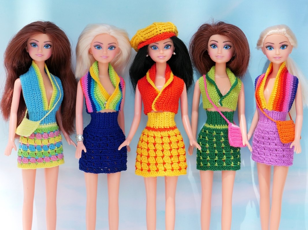 Spar-Set: 6 Häkelanleitungen "Moderne Puppenmode" - Bild 44