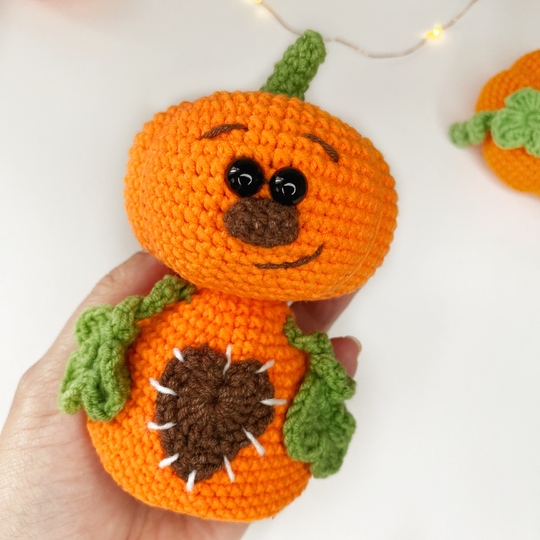 Crochet Pumpkin Doll pattern. Amigurumi Pumpkin Pattern PDF