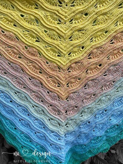 no 1 - Häkelanleitung für ein tolles Dreieckstuch in beliebiger Größe