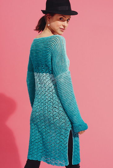 Häkelanleitung: Knielanges Häkel-Kleid mit seitlichen Schlitzen