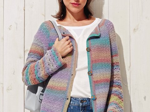 Häkelanleitung: Lässige Häkeljacke mit Trompetenärmeln und Farbverlauf