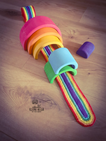 Häkelanleitung für ein einfaches Schneckenband/Puppenhausteppich