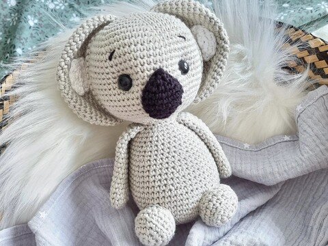 Häkelanleitung Kolabär Niko auf Deutsch