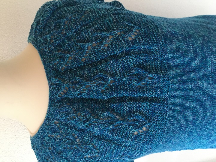 Sparset: Ajour-Top, Ajour-Shirt und Ajour-Jacke bis Größe XXXXL