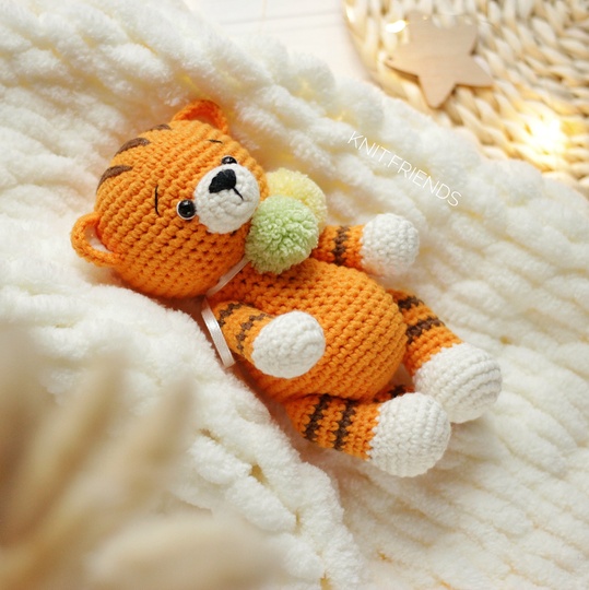 Amigurumi Häkelanleitung SET Tiger: Amigurumi und Rassel