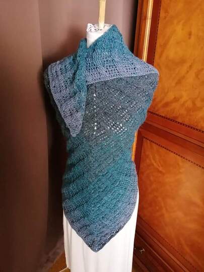 Häkelanleitung Tuch Nia