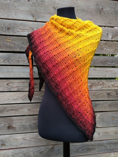 Häkelanleitung Tuch Nia